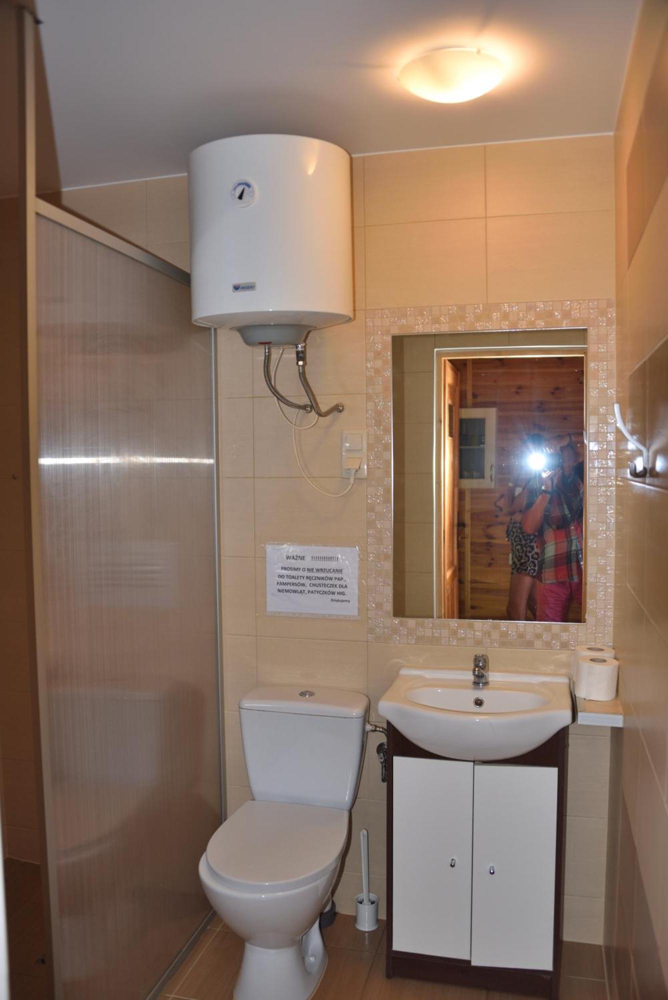 Mlodziezowy Domek Dla Grup Eldorado Mielno Centrum, 200M Od Morza Ngoại thất bức ảnh